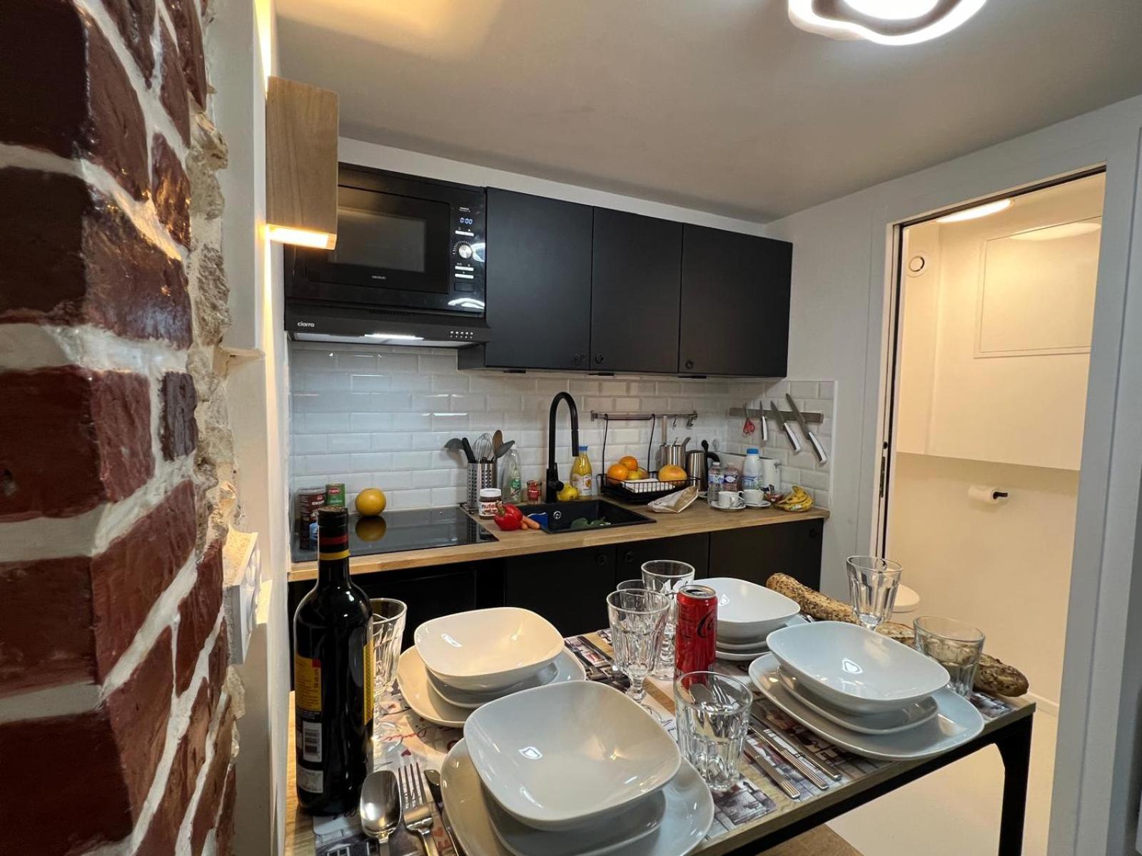 Appartement Design Quartier Montmartre-Sacre-Coeur! Paris Xviiie Exterior foto